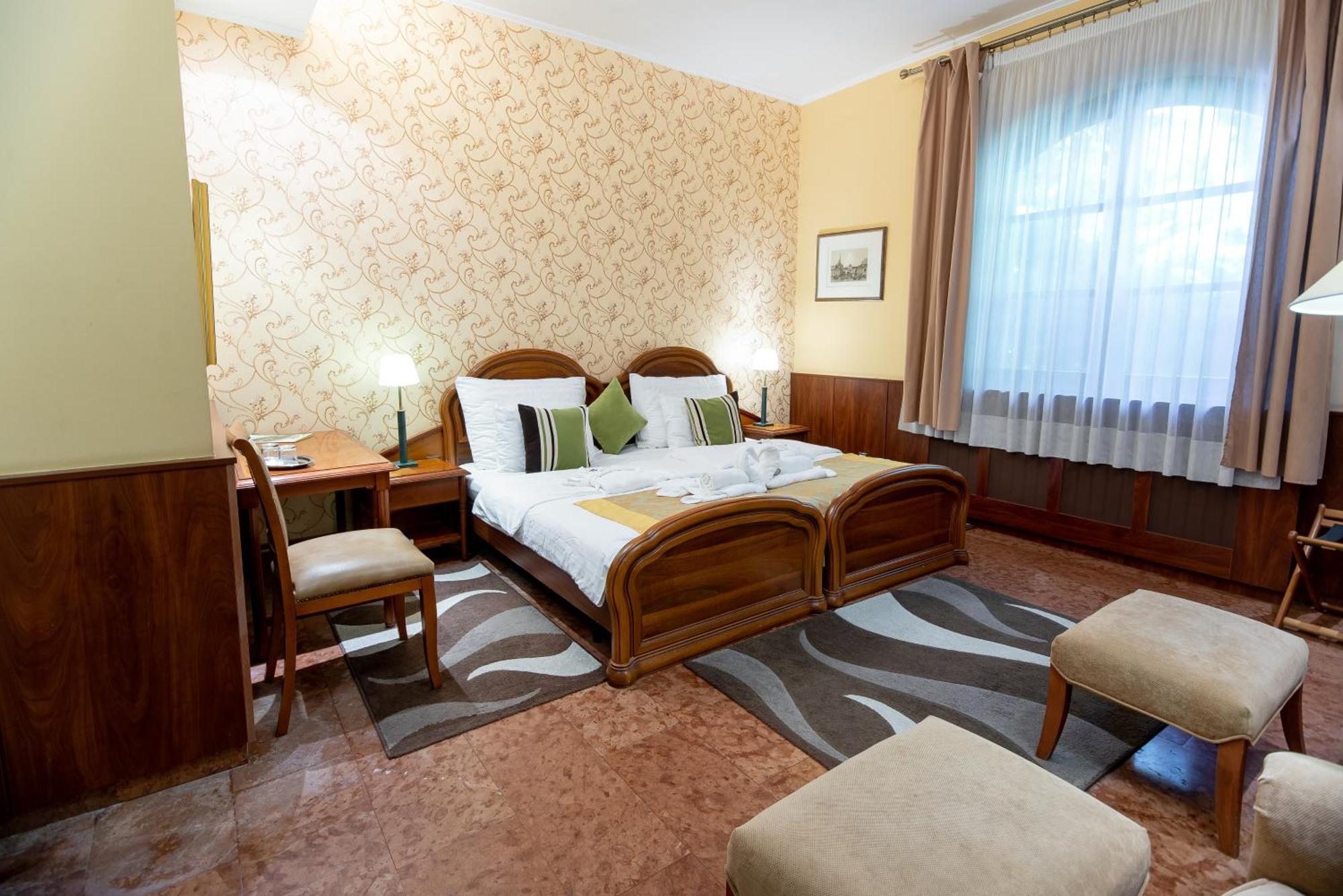 Nyerges Hotel Termal Superior Monor Luaran gambar